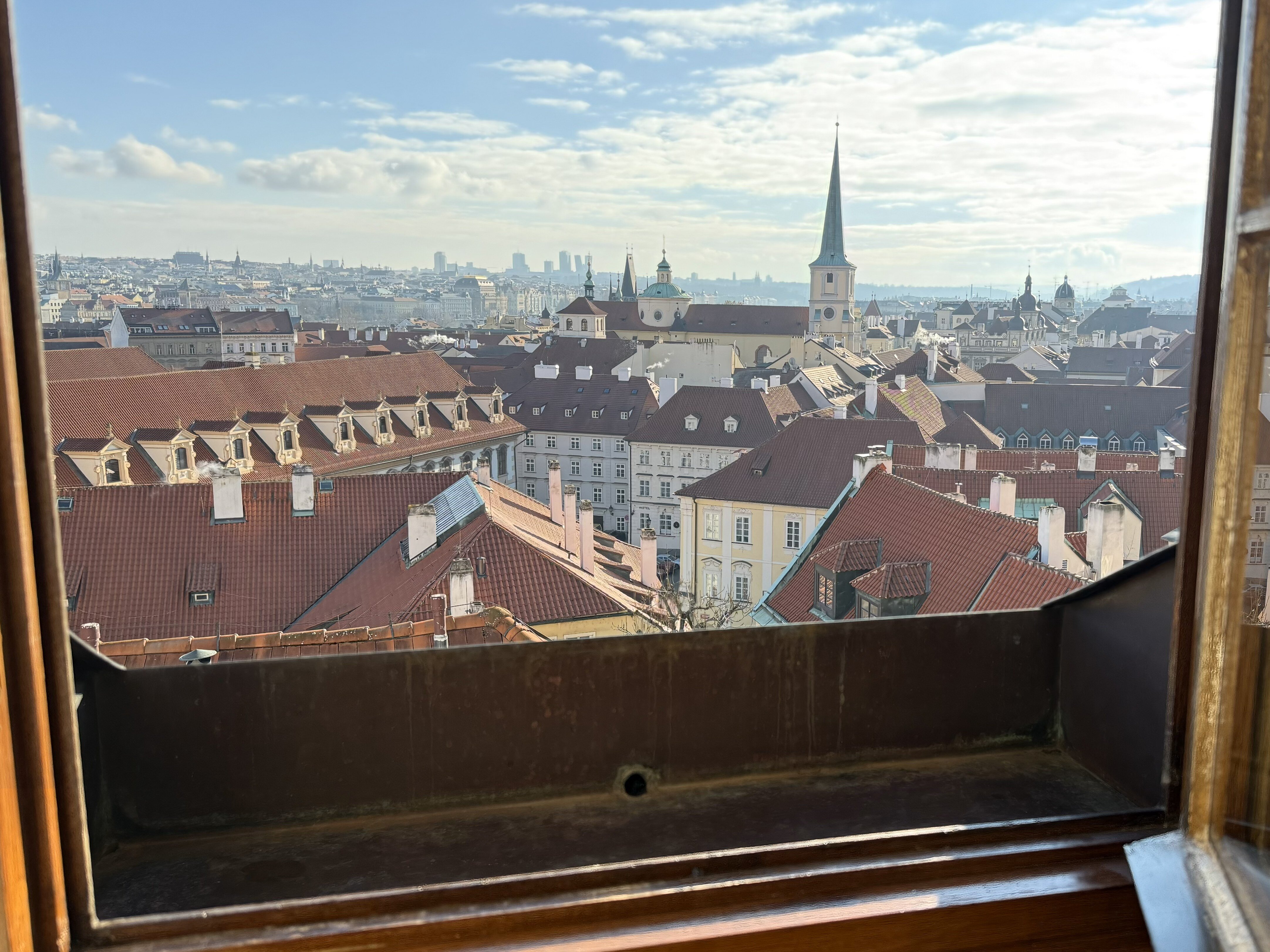 黄金井酒店-客卧
