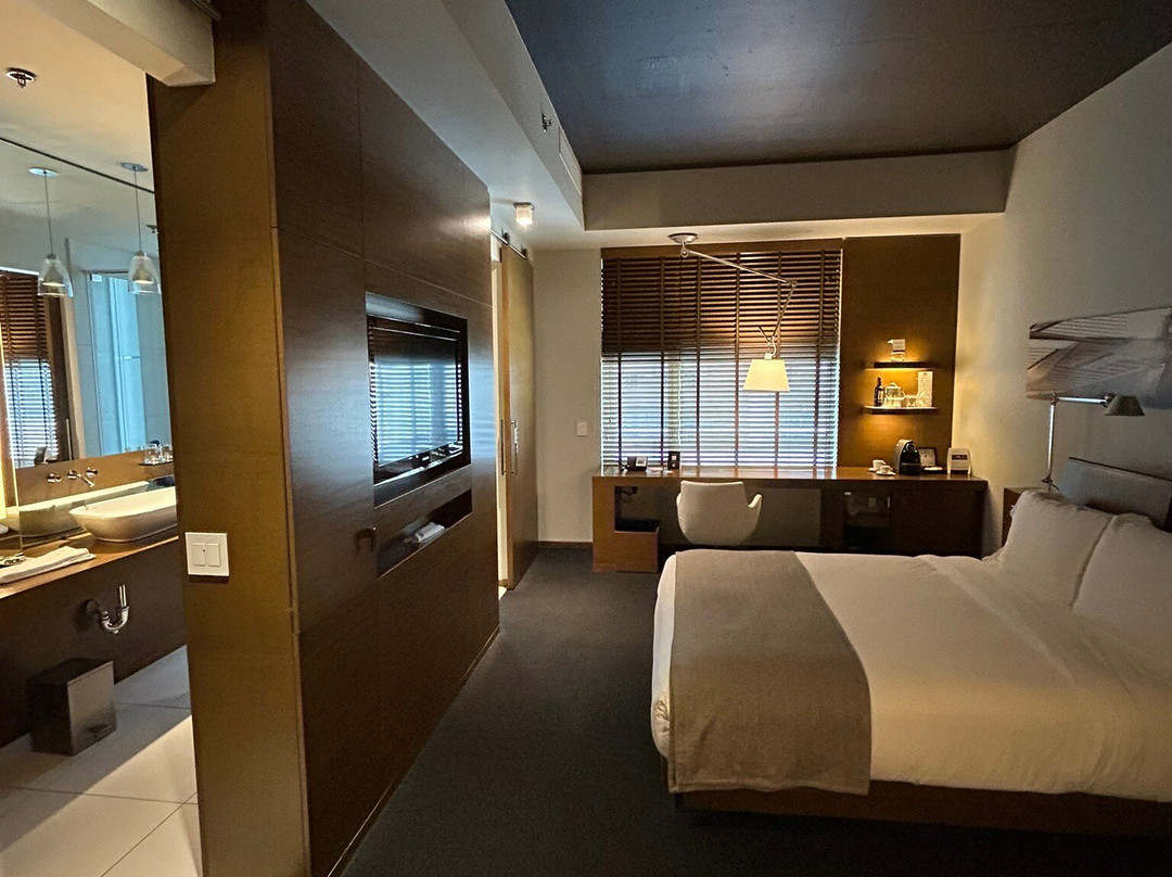 卡尔加里吉门酒店主图