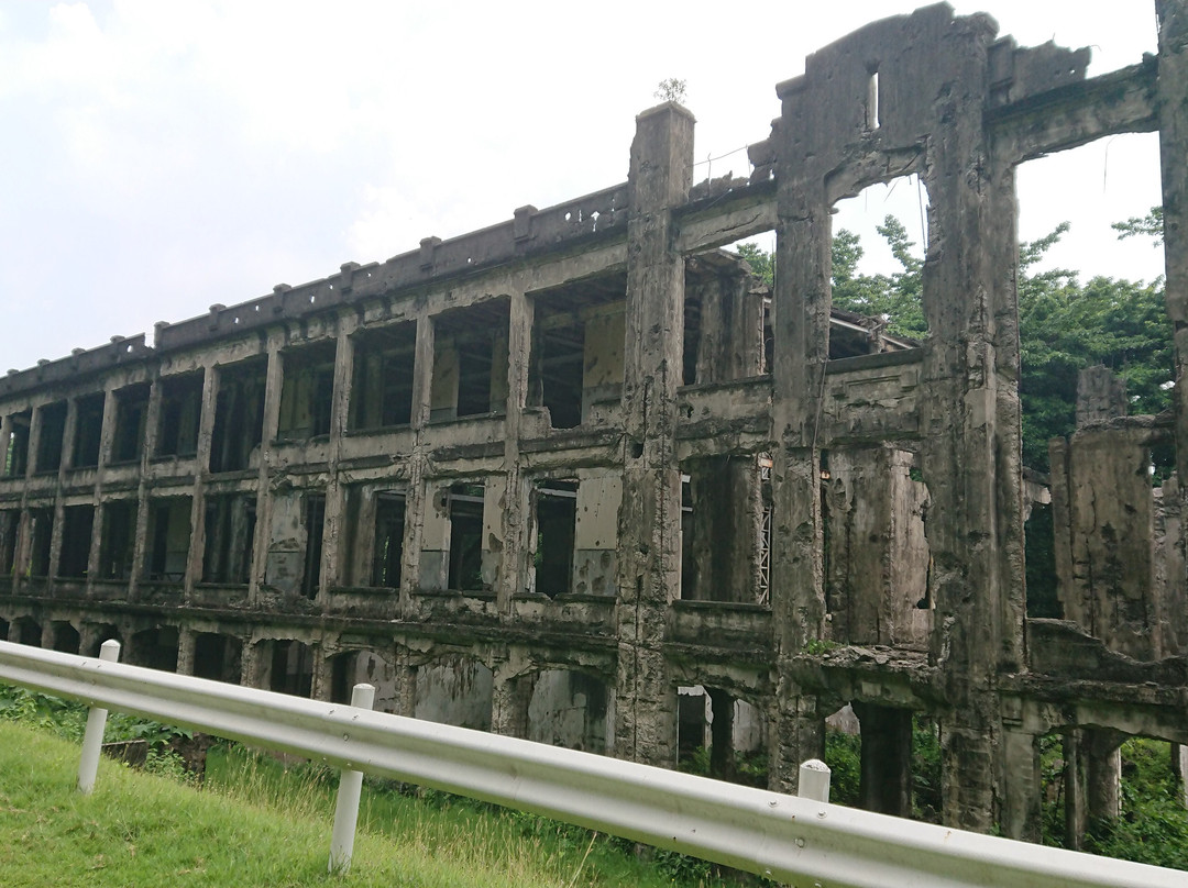 Middle Side Barracks