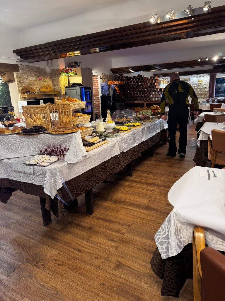 Le Chastellares Hotel-官方