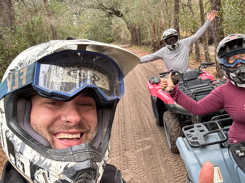 Revolution Adventures-Clermont必去景点