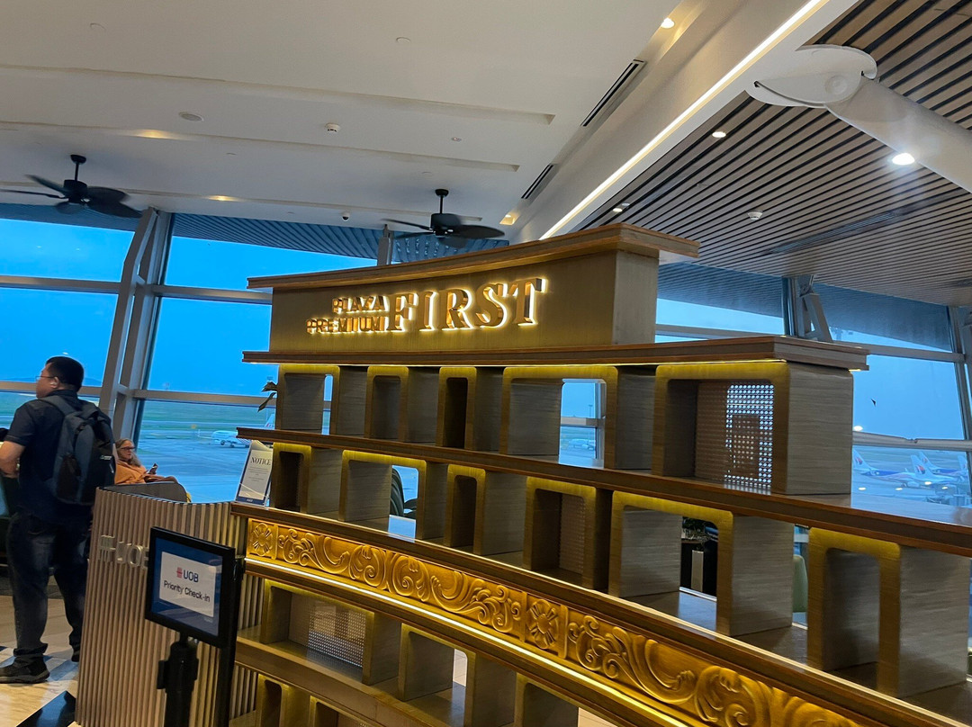 Plaza Premium First-雪邦必去景点