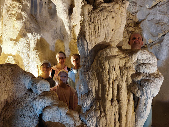 Taxi Cát Bà - KingCong Travel-Cat Ba Town必去景点