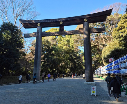 Meiji Shrine Imperial Garden-涩谷区必去景点