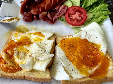 峰牙喀斯特别墅主图