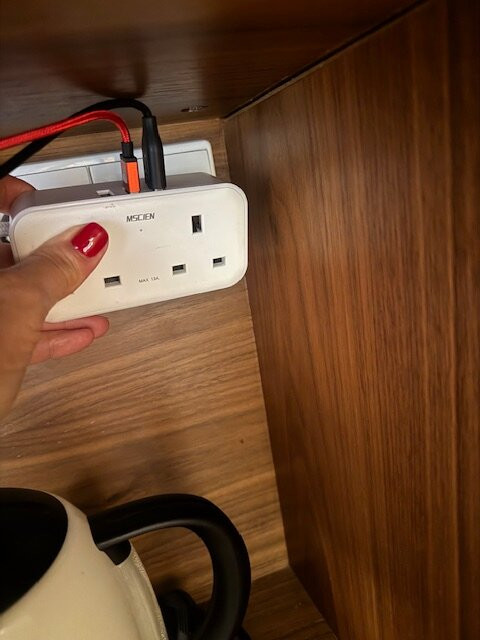 布尔格斯致敬设计酒店主图