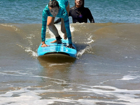 Avellanas Surf School-Playa Avellanas必去景点