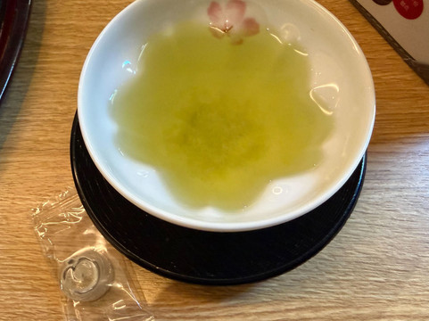 鰻 炭焼 ひつまぶし 美濃金 神田本店