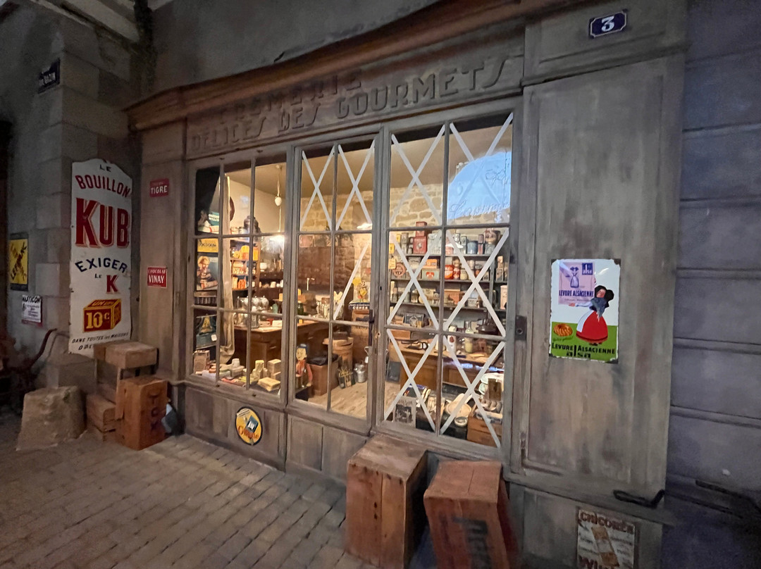 Musée Aux Anciens Commerces-Doue-la-Fontaine必去景点