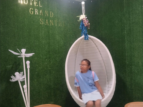 桑蒂大酒店主图