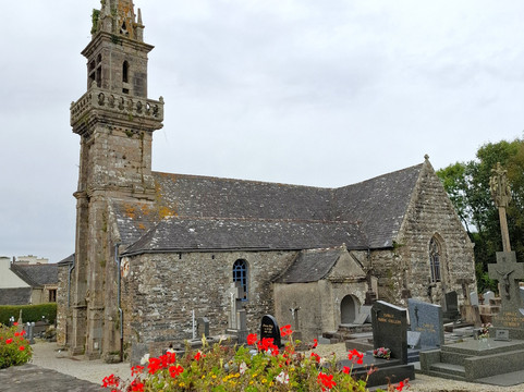 Église Saint-Cadou-Sizun必去景点
