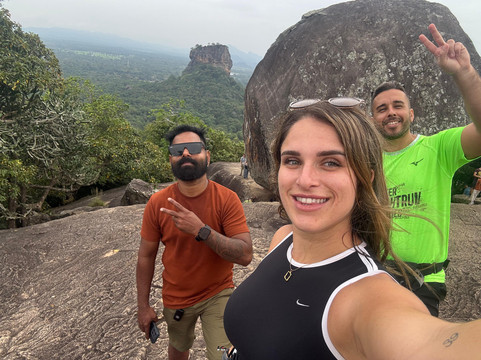 Indunil tours Sri Lanka-Deniyaya必去景点