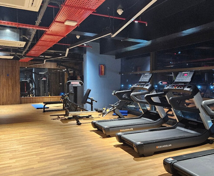 苏拉特·Regenta世界酒店主图