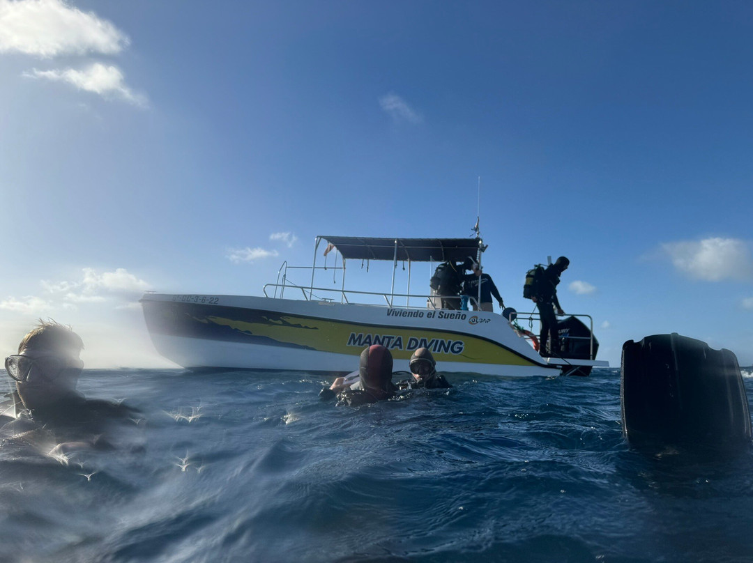 Manta Diving Lanzarote-卡门港必去景点