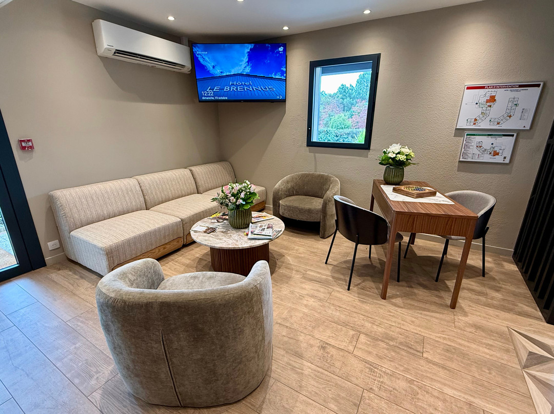 勒布雷努斯餐厅酒店（Logis 酒店）主图