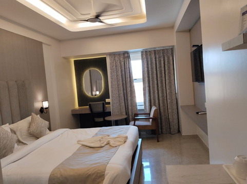 帕克精华酒店主图