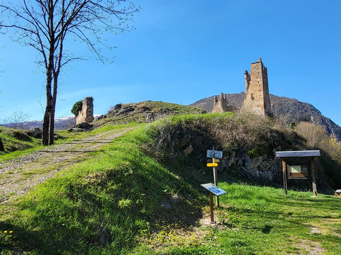 Chateau de Miglos-Miglos必去景点