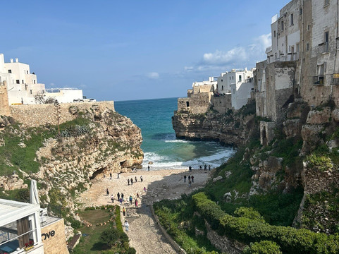 Puglialy-奥斯图尼必去景点