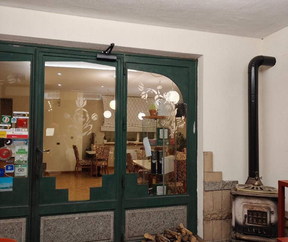 艾尔伯格达本尼德塔酒店主图