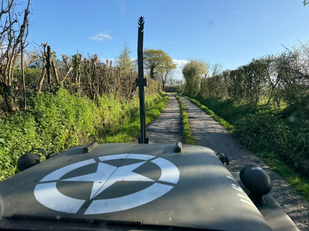 Normandy Jeep Tours-Sainte-Mere-Eglise必去景点