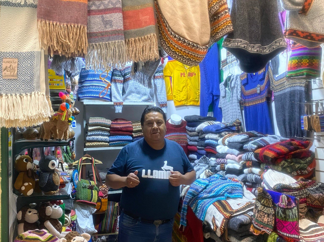Mercado de Artesanias-Chinchero必去景点