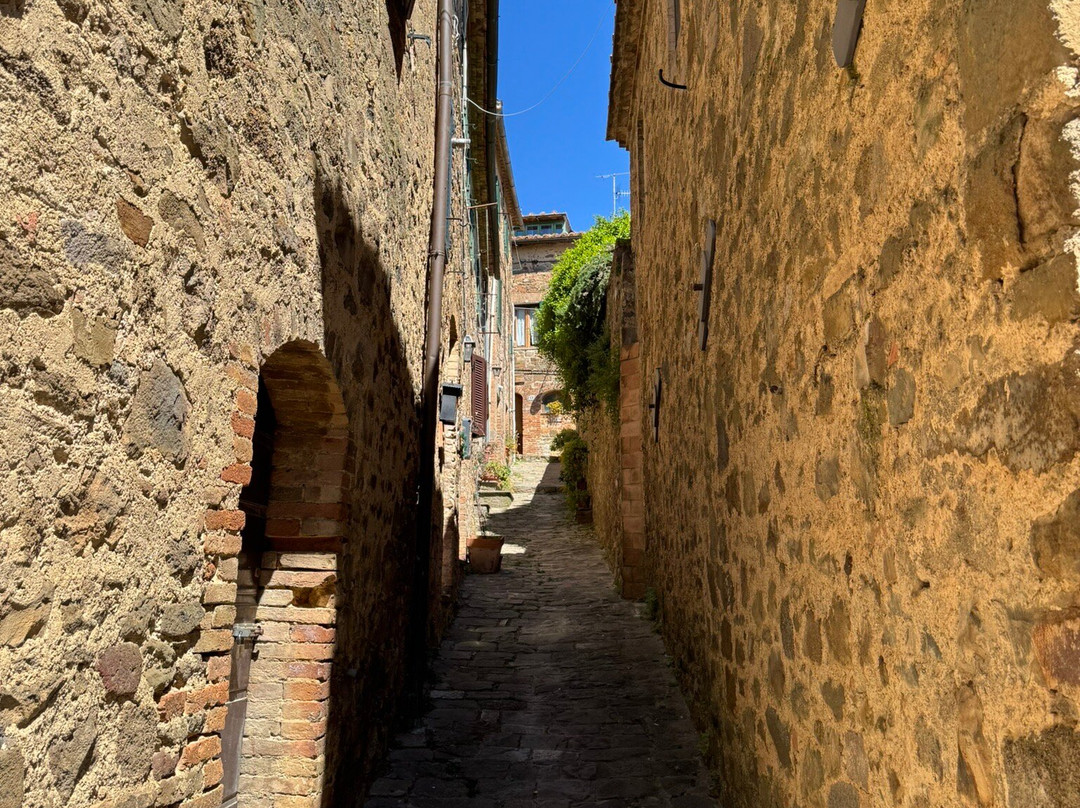 Borgo Di Sant'angelo In Colle-Sant'Angelo in Colle必去景点