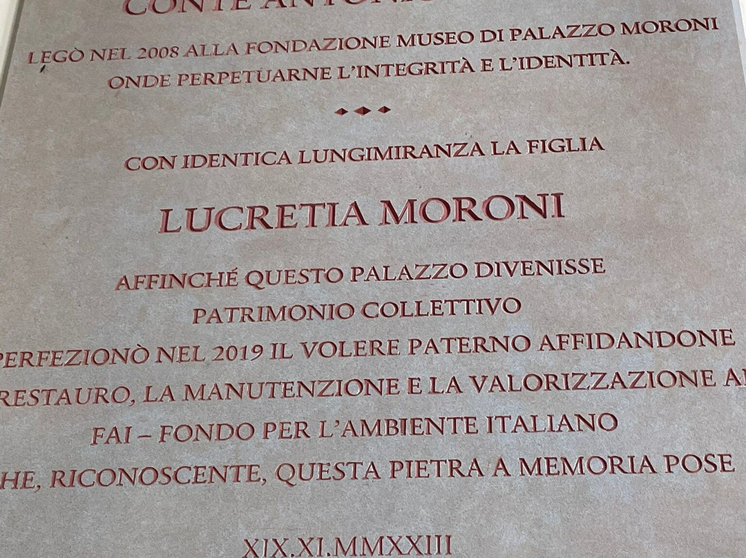 Palazzo Moroni-贝加莫必去景点