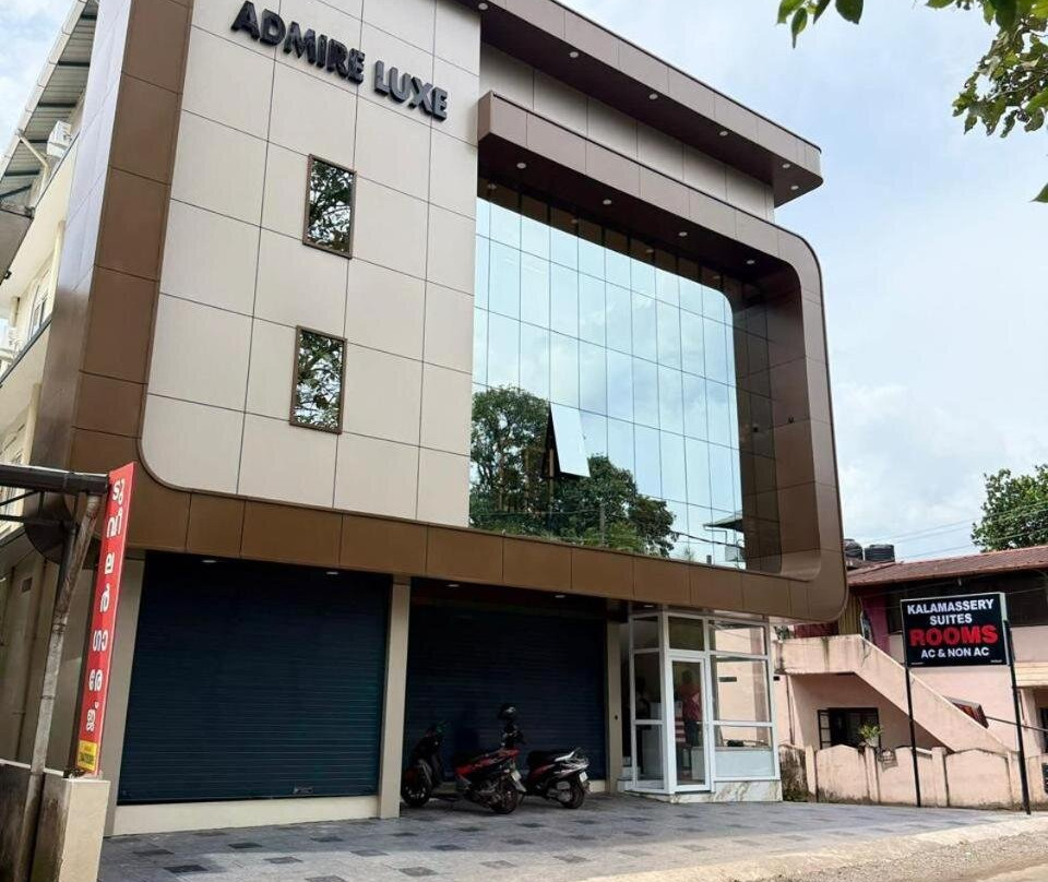 Kalamassery Suites