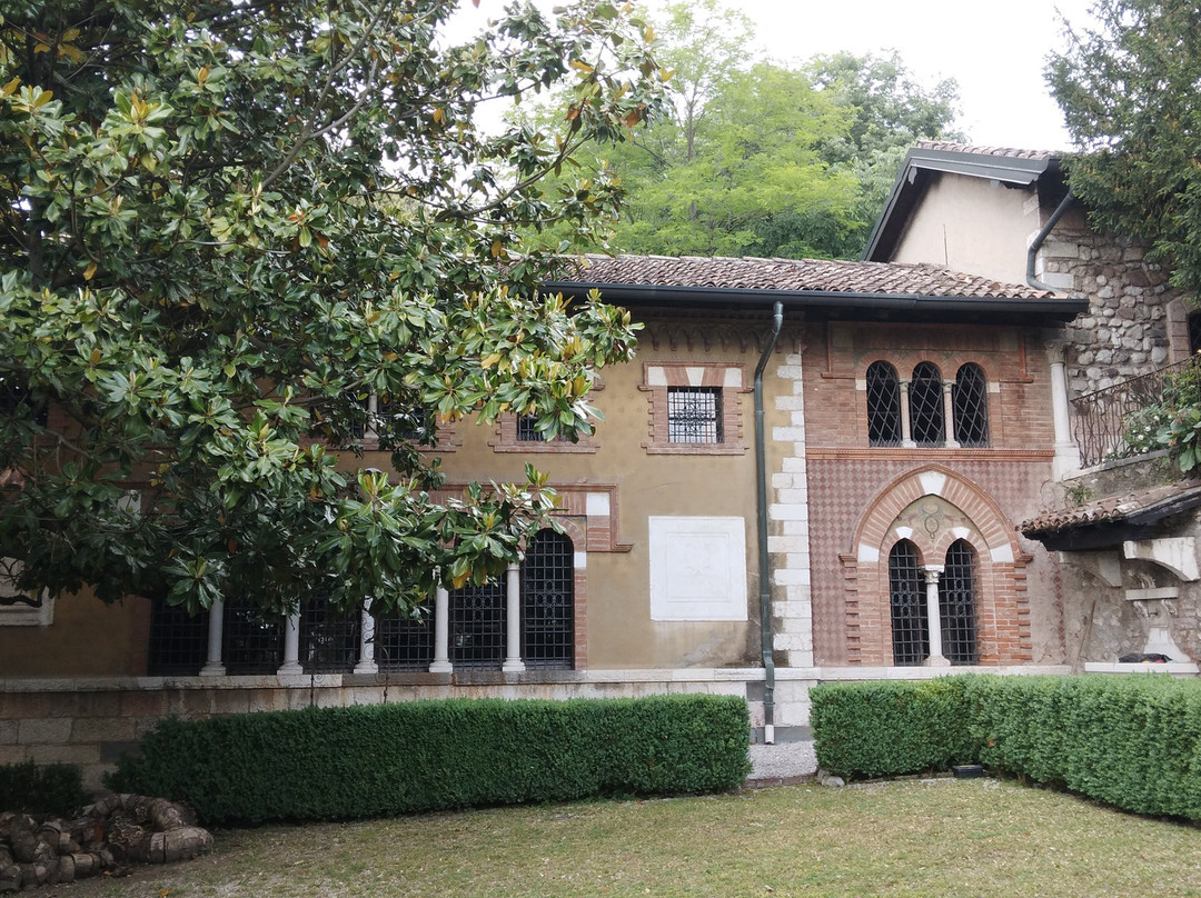 Museo Casa del Podestà-洛纳托德尔加尔达必去景点