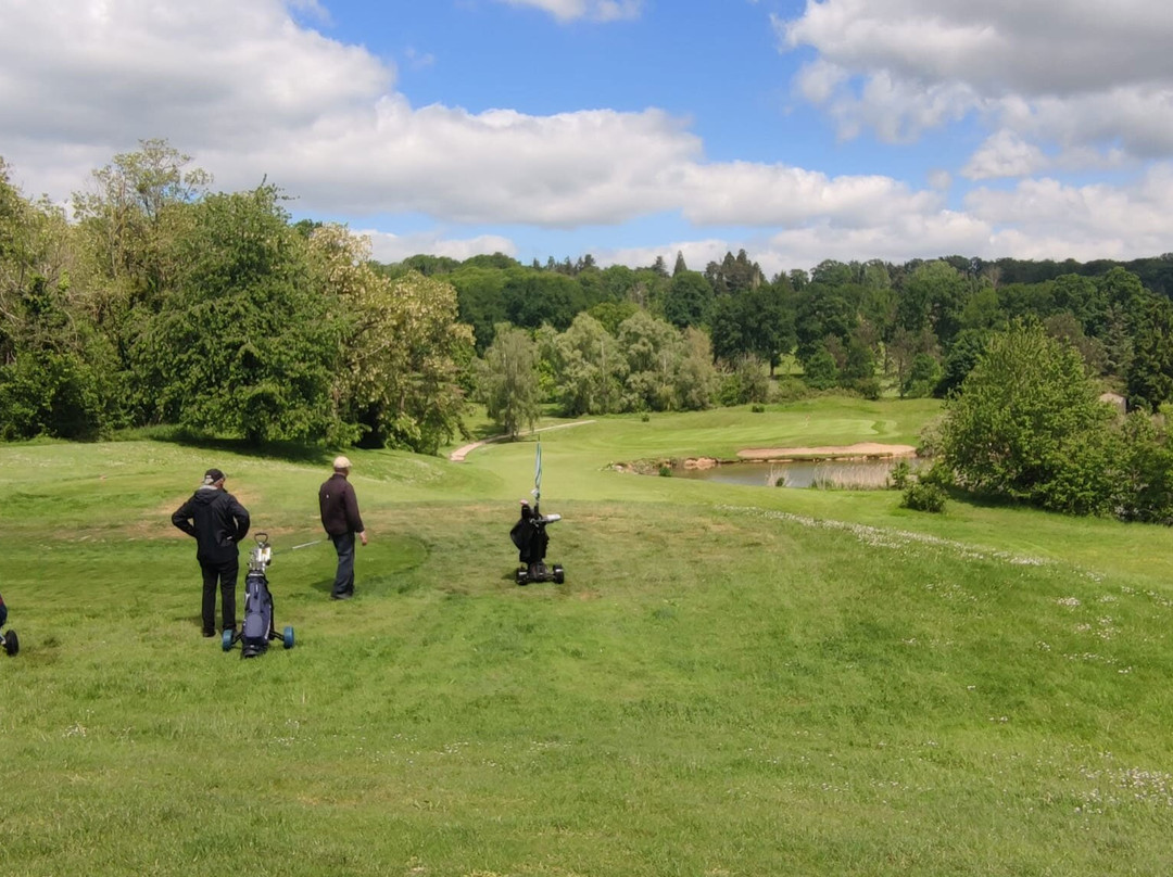 Golf de Feucherolles-Feucherolles必去景点