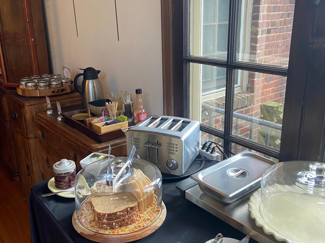 City House Bed and Breakfast主图
