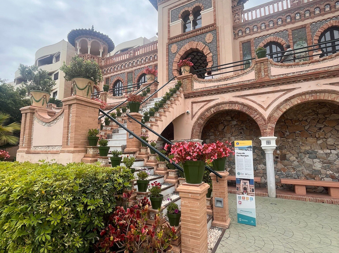 Casa de los Navajas-托雷莫里诺斯必去景点