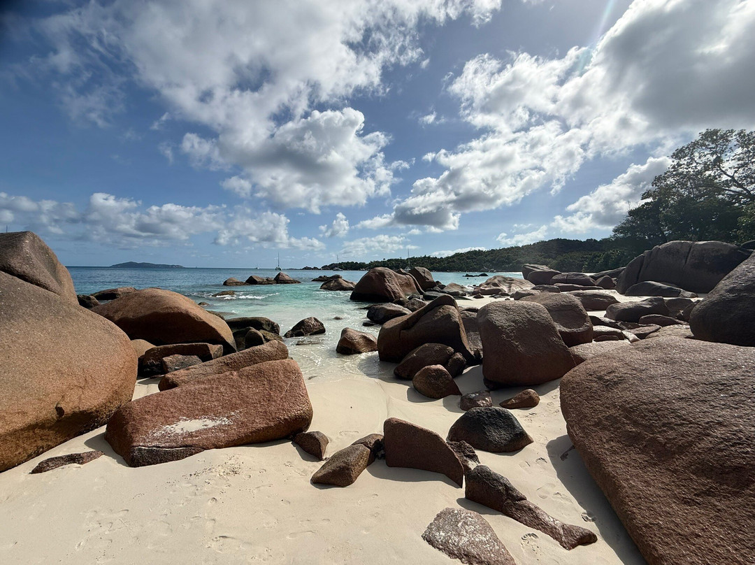 Grand Anse beach-马埃大安塞区必去景点