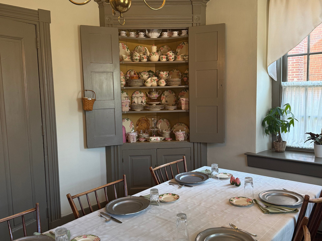 1786 The Limestone Inn B&B主图