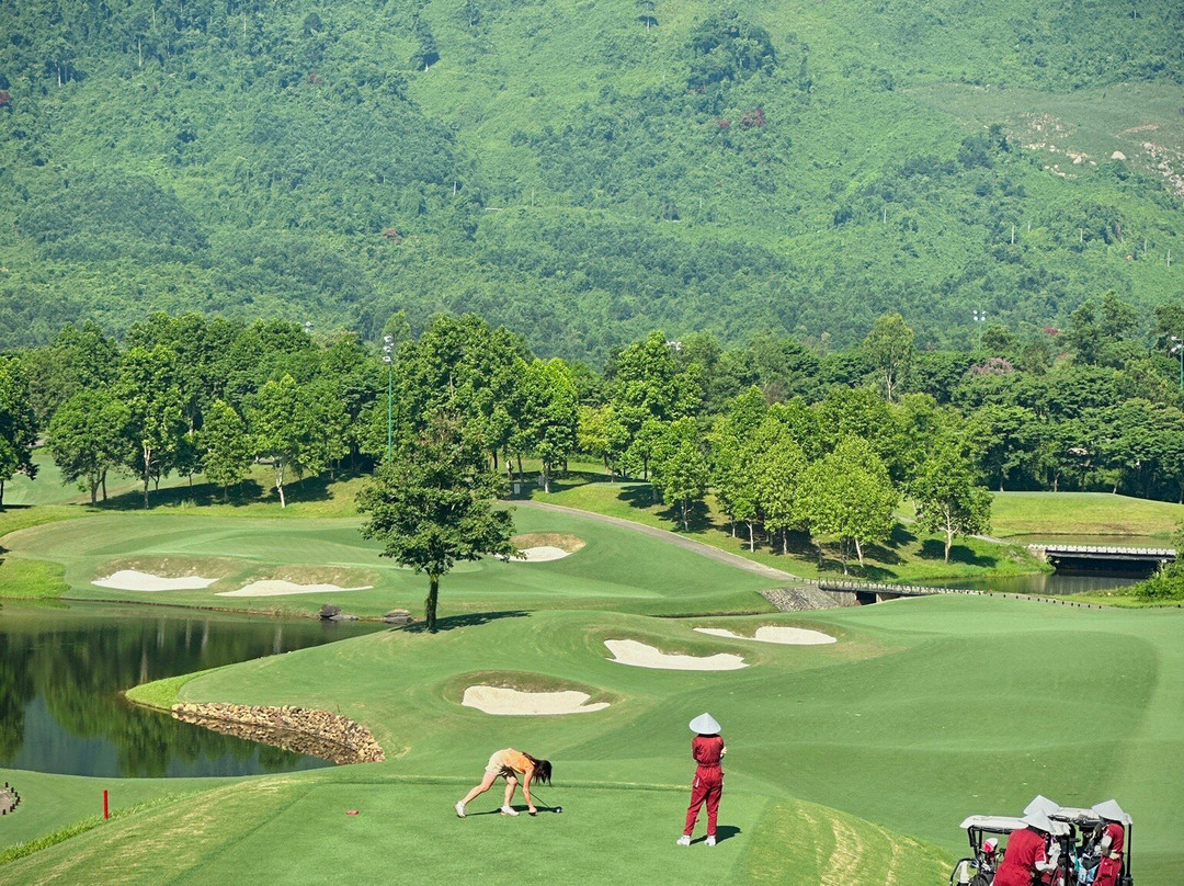 Ba Na Hills Golf Club-岘港必去景点