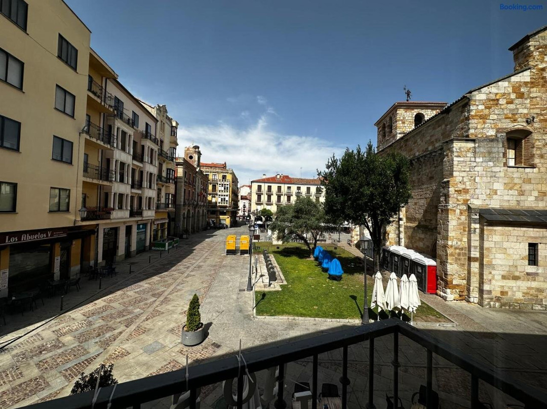 Hostal La Reina