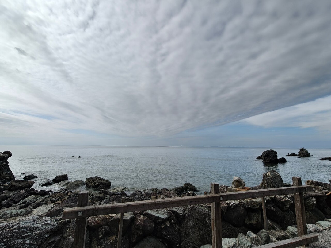 Meoto Iwa-朝雾町必去景点