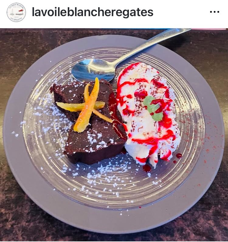 Larmor-Baden餐馆和美食-La Voile Blanche - Les Régates