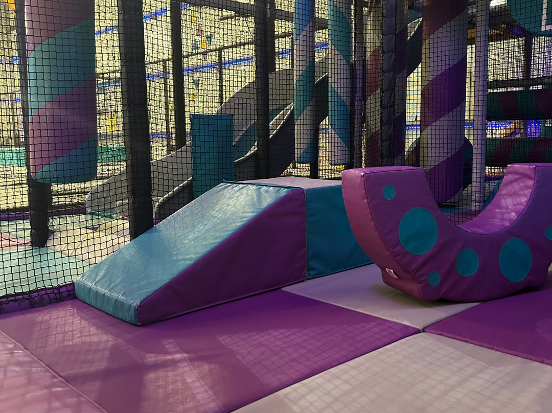 UA Trampoline Park-Winsford必去景点