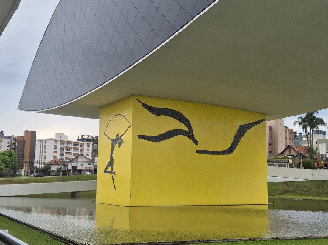 Museu Oscar Niemeyer-库里提巴必去景点