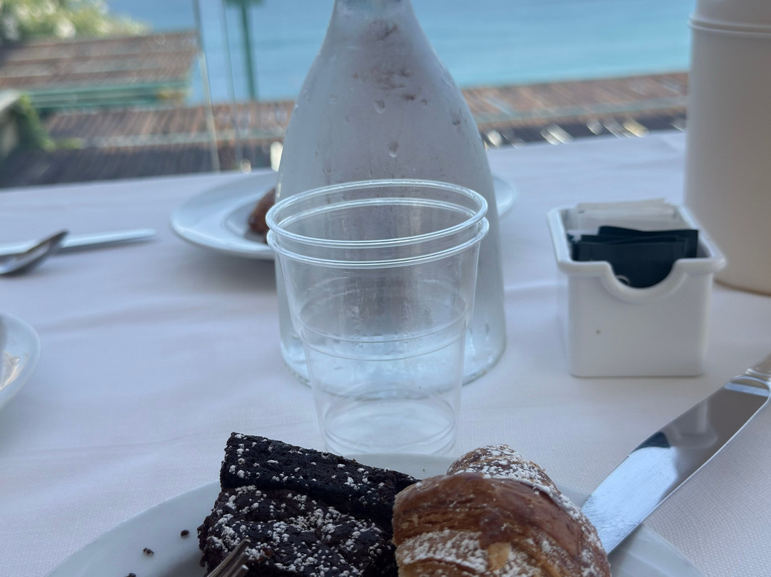 桑皮耶特洛大酒店主图