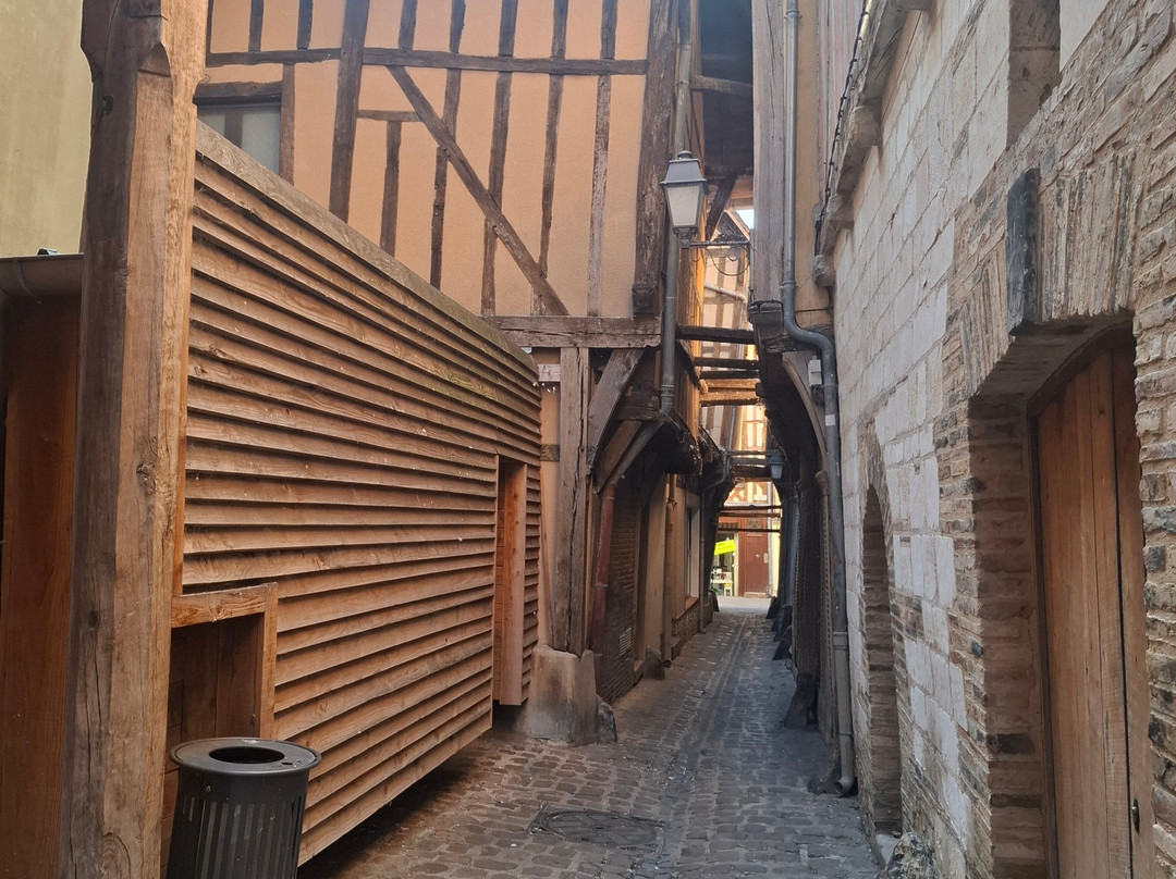 Eglise-Saint-Pantaleon-特鲁瓦必去景点