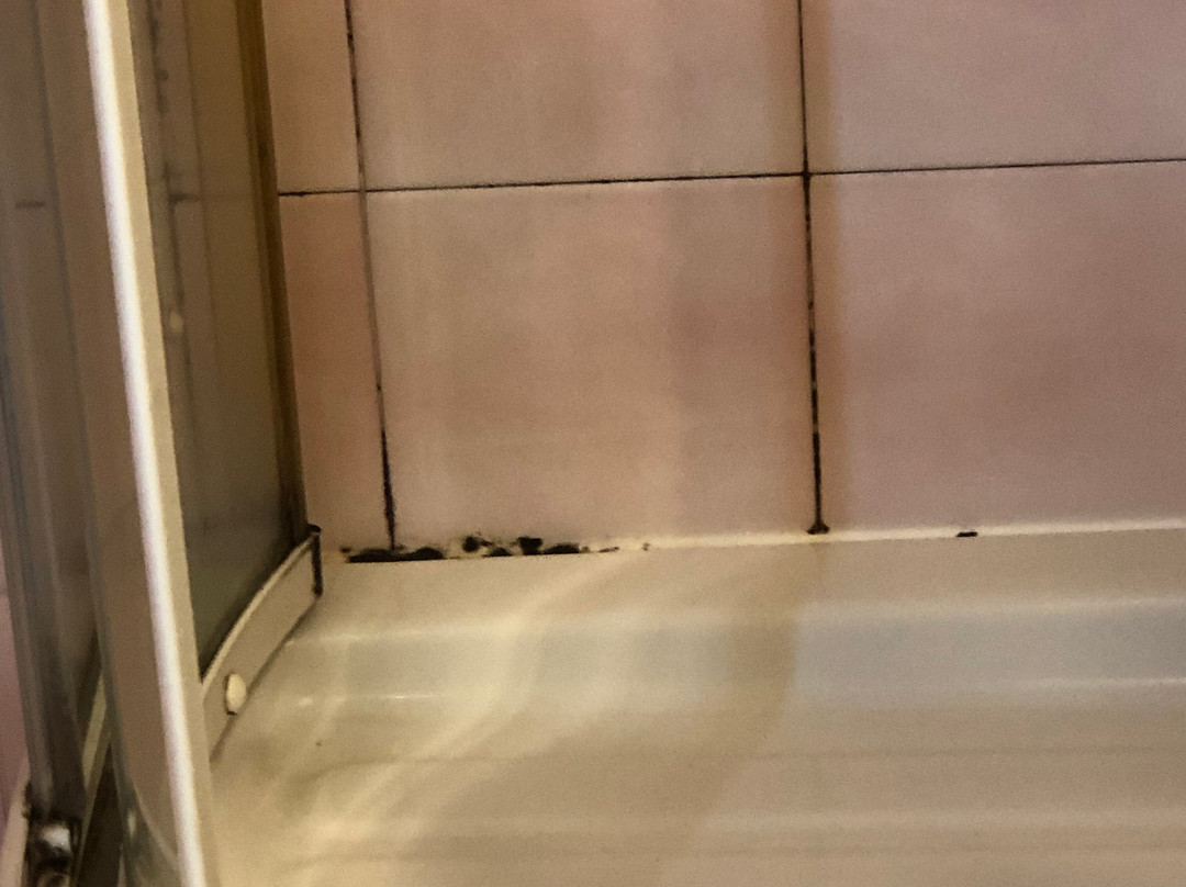 莱斯班德美酒店主图