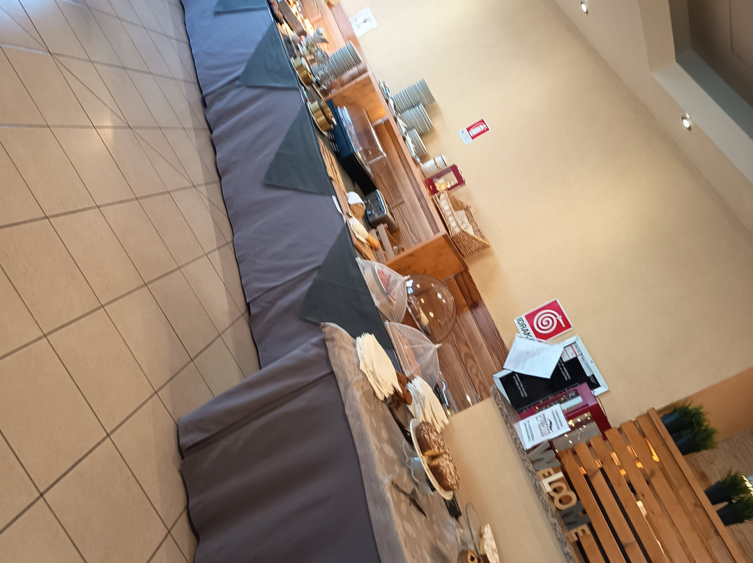 寇萨罗酒店主图