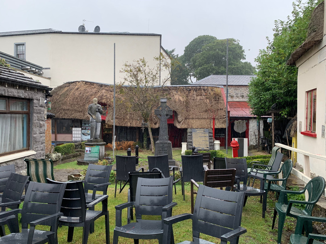 Cashel Folk Village-卡舍尔必去景点