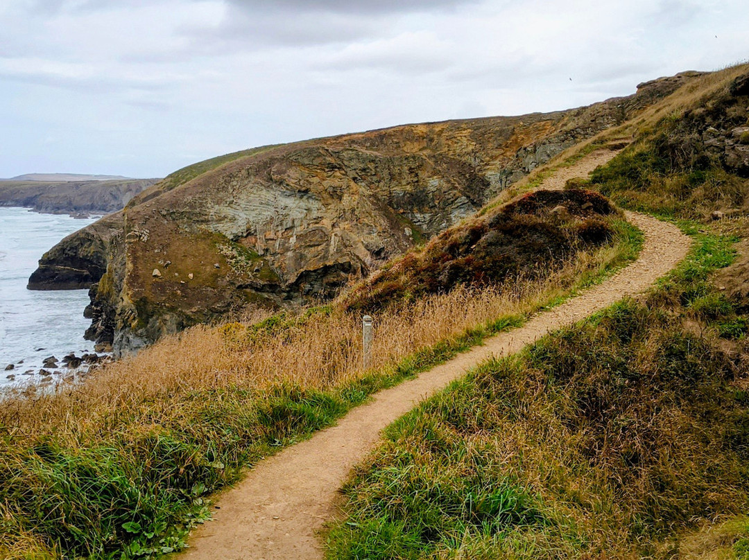 Mawgan Porth Beach-茅根海岸必去景点