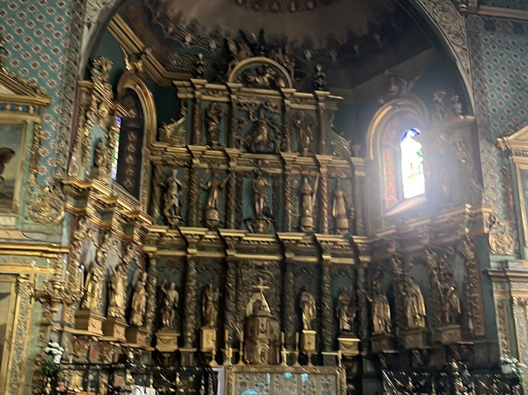 Eglise Saint-Jean-Baptiste-圣尚德路斯必去景点