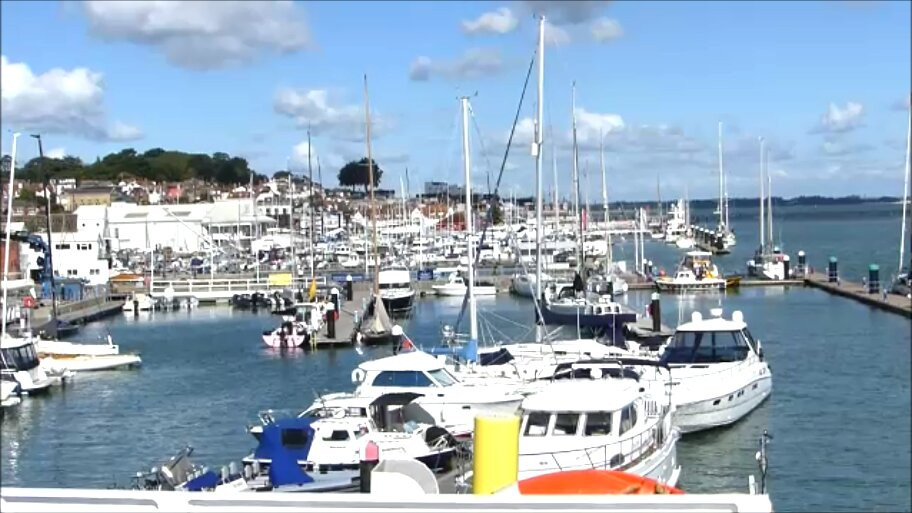 East Cowes Port-考兹必去景点