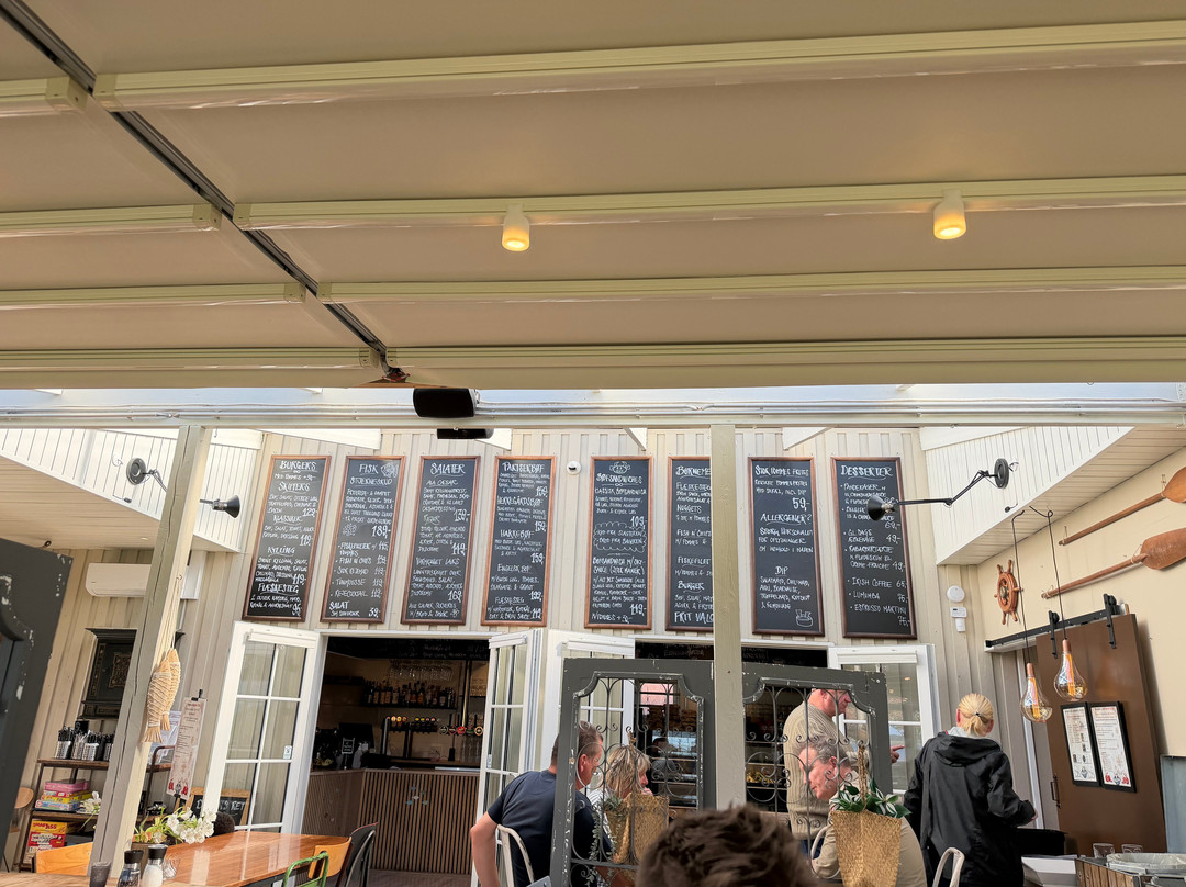 Skippers Bistro
