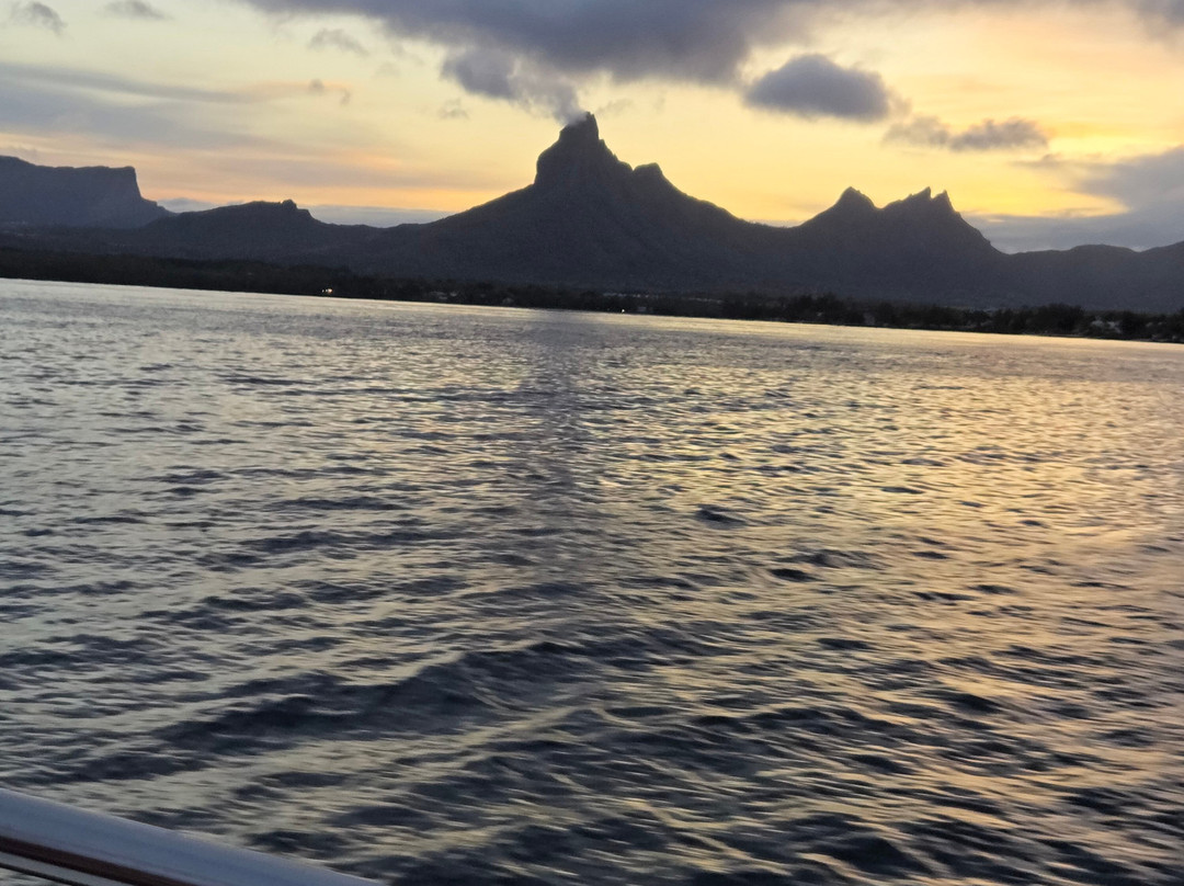 Vitamin Sea Mauritius-黑河必去景点
